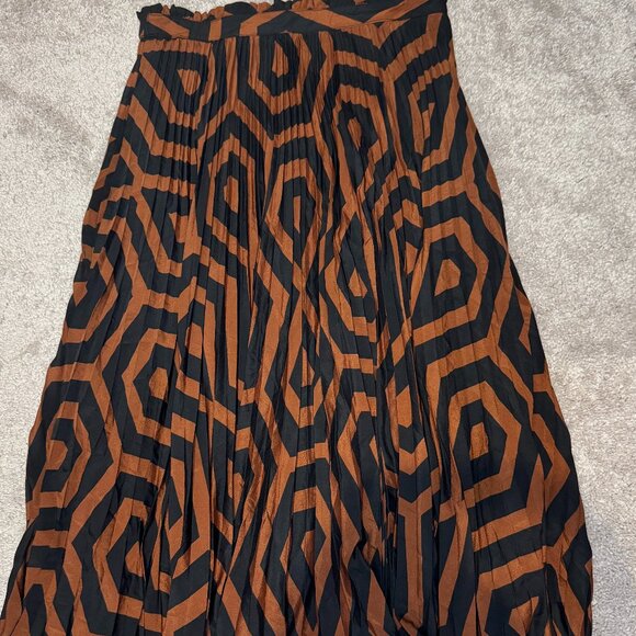 Last 1 NWOT Anthropology The Valerie Pleated Midi Skirt Michelle Armas Edition - Picture 3 of 4